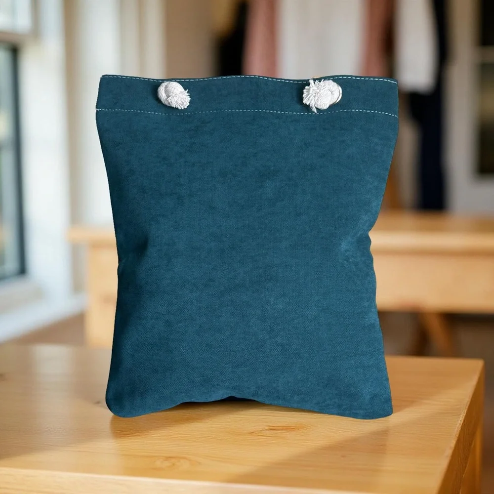 Cat Design Tote Bag! NWT! - Picture 2 of 5
